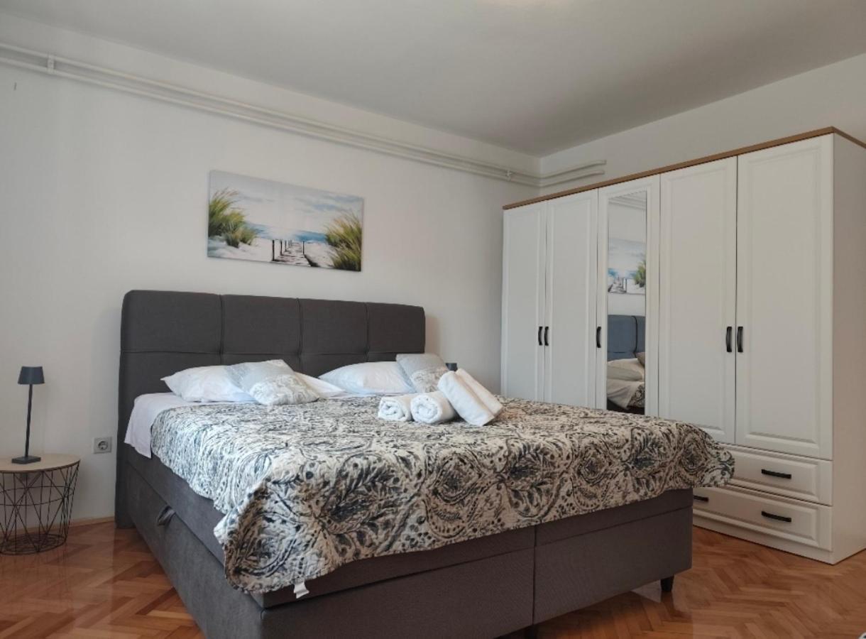 Casa Lidija Διαμέρισμα Ρόβινι Εξωτερικό φωτογραφία